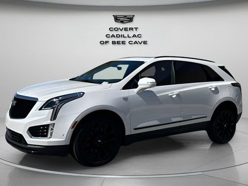New 2026 Cadillac XT5 Sportv w/ LPO, Onyx Lite Package image 3