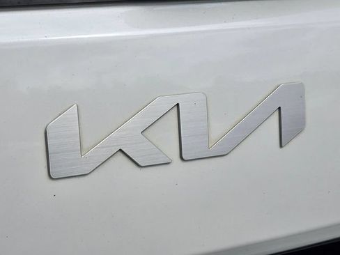 Used 2022 Kia Soul LX w/ Technology Package FWD image 17