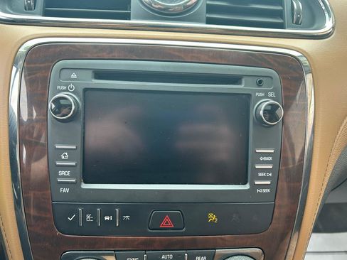 Used 2017 Buick Enclave Leather w/ Enclave Bronze Edition image 24