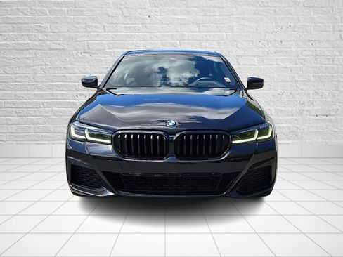 Used 2023 BMW 530i xDrive w/ M Sport Package AWD/4WD image 2