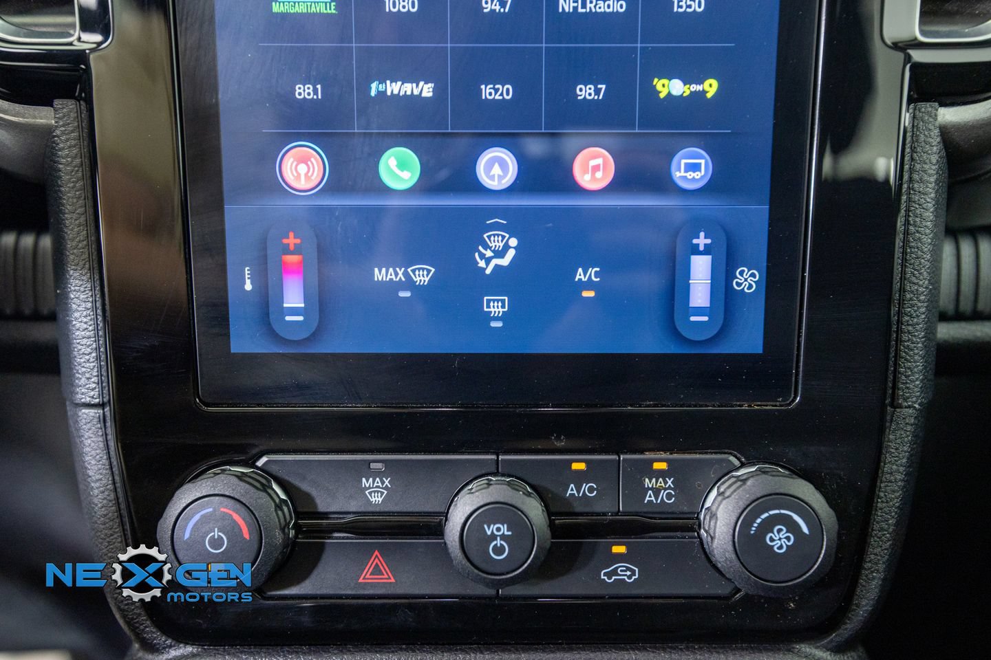 Used 2025 Ford Ranger XLT w/ FX4 Off-Road Package AWD/4WD image 22