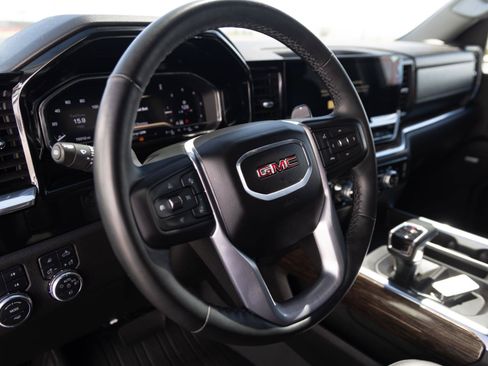 Used 2024 GMC Sierra 1500 Elevation w/ Elevation Premium Package AWD/4WD image 19