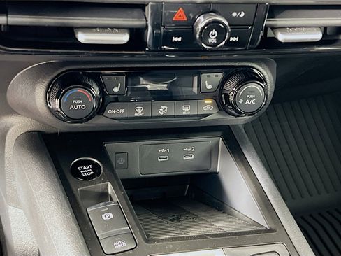 New 2026 Nissan Kicks SV w/ Cold Weather Package AWD/4WD image 9