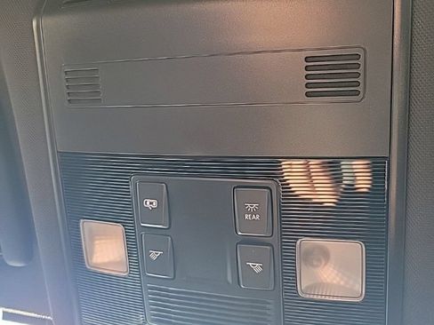 Certified 2023 Volkswagen Jetta Sport FWD image 12