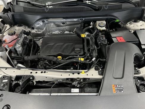 New 2026 Chevrolet Trax RS w/ Sunroof Package image 30