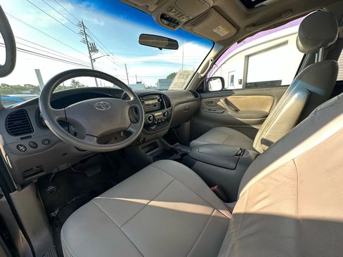 Used 2003 Toyota Sequoia SR5 image 10