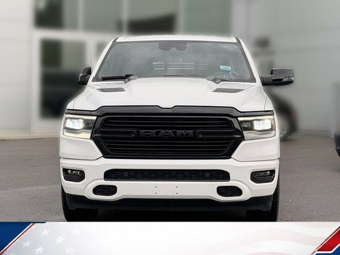 Used 2023 RAM 1500 Laramie AWD/4WD image 3
