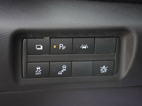 Certified 2024 Nissan Kicks S image 10