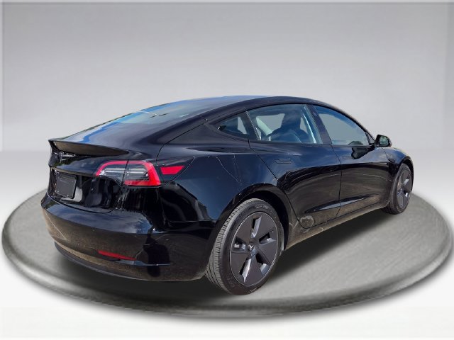 Used 2023 Tesla Model 3 Standard Range RWD image 11
