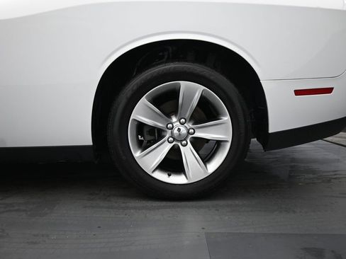 Used 2020 Dodge Challenger SXT image 16