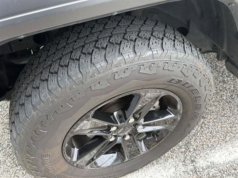 Used 2021 Jeep Wrangler Unlimited Sport image 3