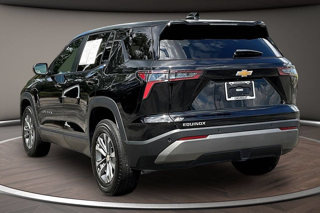 Used 2025 Chevrolet Equinox LT FWD image 4