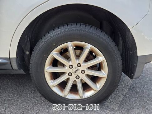 Used 2014 Lincoln MKX FWD w/ Equipment Group 101A image 23