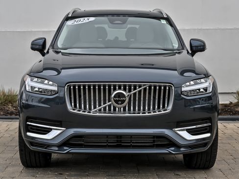 Used 2025 Volvo XC90 T8 Plus w/ Protection Package Premier image 2