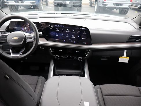 New 2026 Chevrolet Suburban LS w/ LPO, Dark Essentials Package image 16