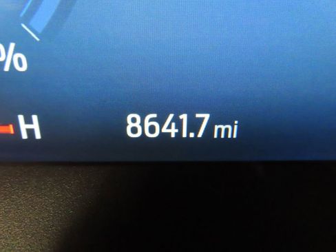 Used 2024 Ford Escape ST-Line Elite image 12