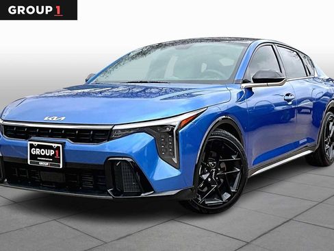 Used 2025 Kia K4 GT-Line Turbo image 1