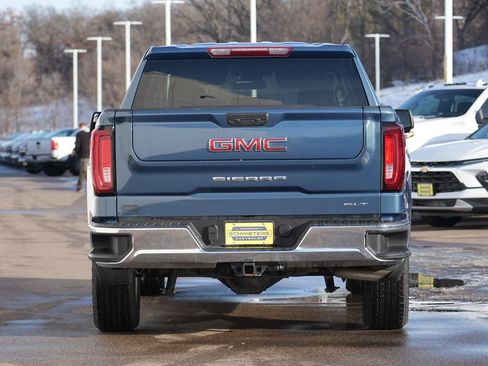 Used 2024 GMC Sierra 1500 SLT image 4