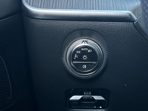 New 2026 Mercedes-Benz C 300 Sedan image 27