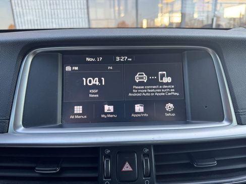 Used 2019 Kia Optima LX image 8