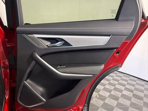 Used 2025 Jaguar F-PACE R-Dynamic S image 30