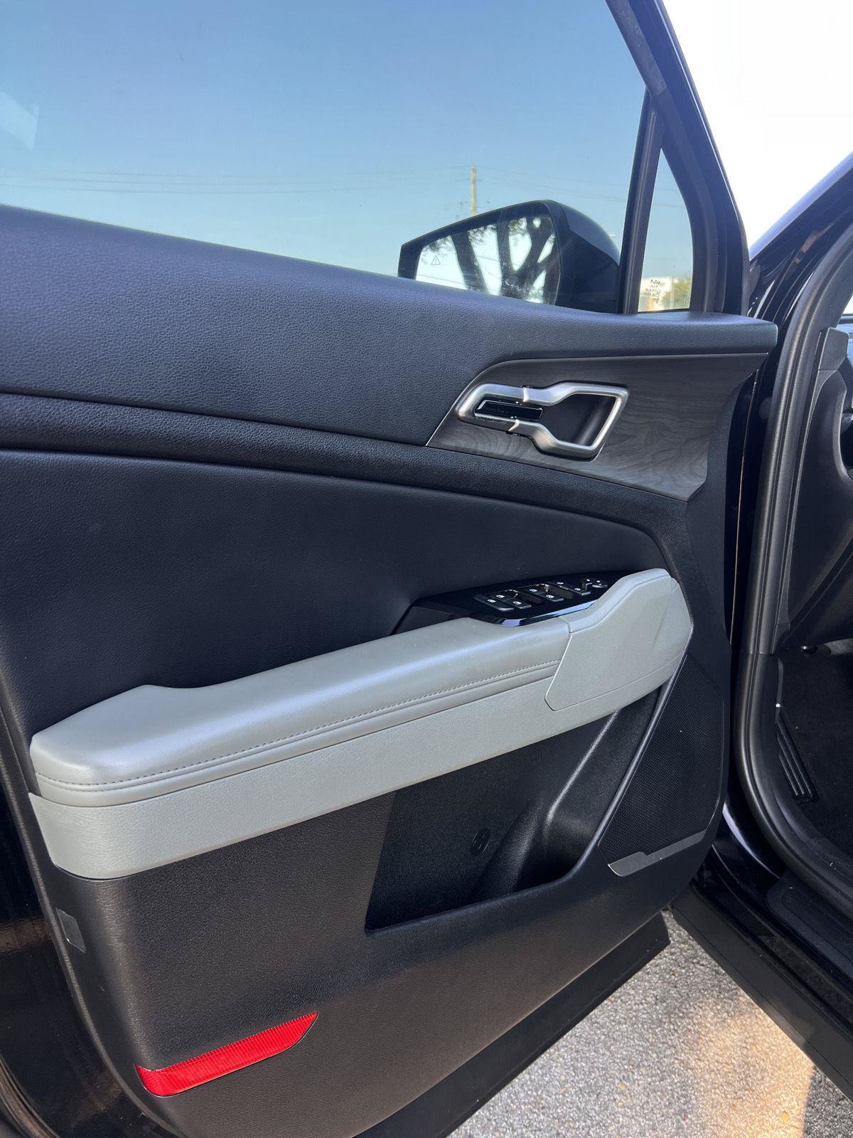 Used 2023 Kia Sportage X-Line w/ X-Line Premium Package AWD/4WD image 17