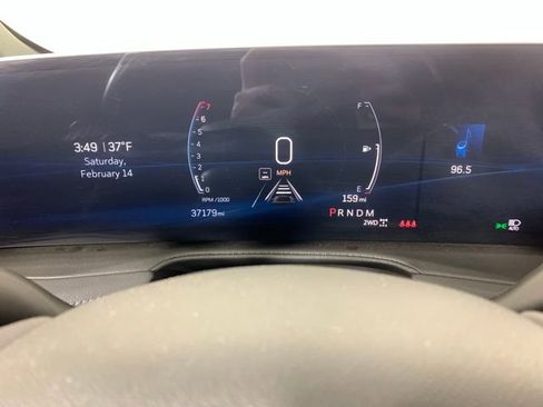 Used 2024 Cadillac XT4 Premium Luxury image 19