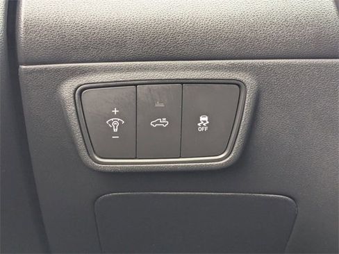 Used 2024 Hyundai Santa Cruz XRT image 18