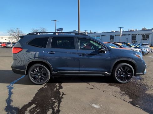 Used 2023 Subaru Ascent Onyx Edition image 8