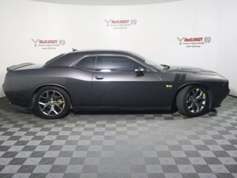 Used 2016 Dodge Challenger R/T w/ Sound Group RWD image 3