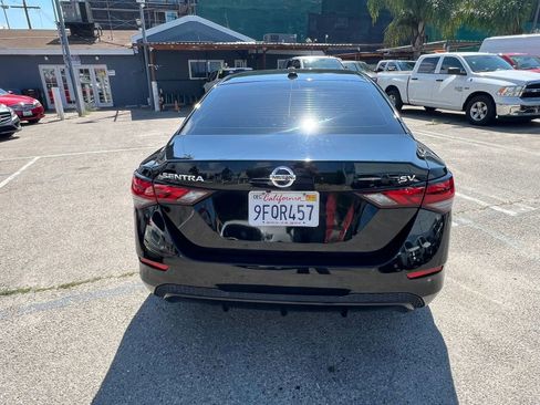 Used 2021 Nissan Sentra SV image 6