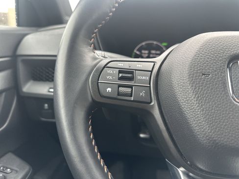 Certified 2025 Honda CR-V Sport image 20