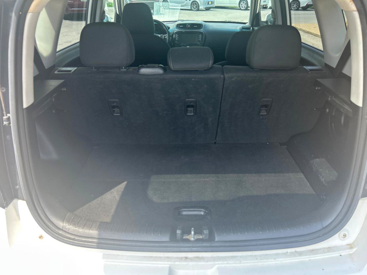 Used 2019 Kia Soul + FWD image 20