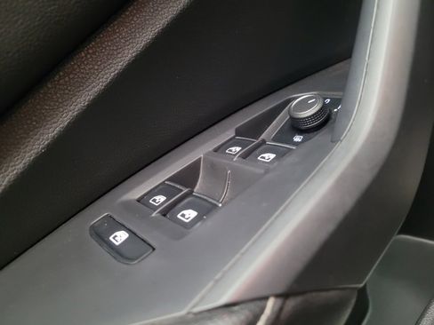 Used 2023 Volkswagen Jetta SE FWD image 27