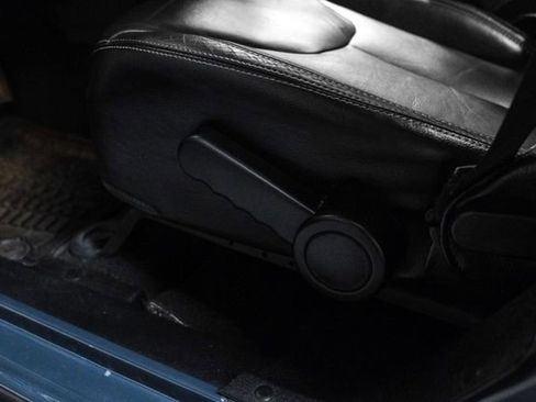 Used 2016 Jeep Wrangler Unlimited Rubicon image 29