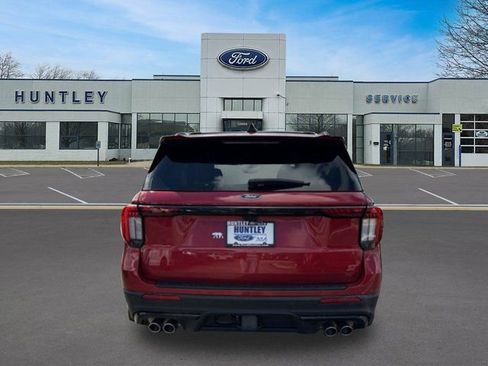 Used 2025 Ford Explorer ST AWD/4WD image 4
