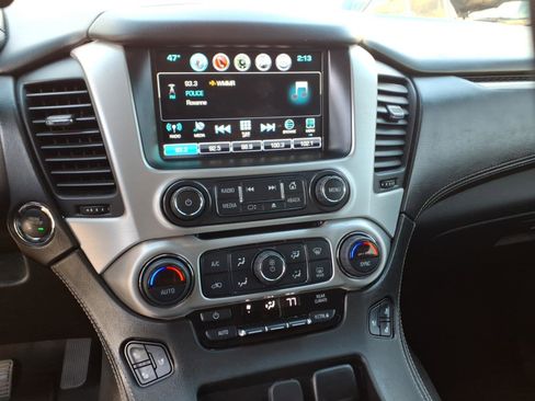 Used 2019 GMC Yukon XL SLT w/ Graphite Performance Edition image 26