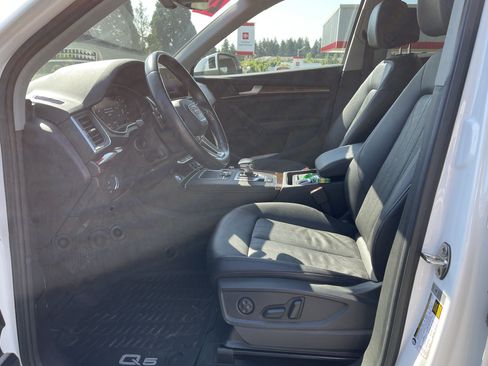 Used 2020 Audi Q5 2.0T Premium Plus w/ Premium Plus Package AWD/4WD image 11
