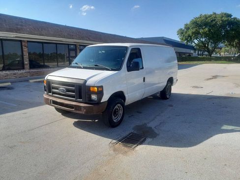 Used 2012 Ford E-250 and Econoline 250 w/ PWR Group RWD image 1