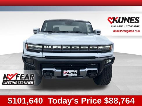 New 2025 GMC Hummer EV 2X w/ LPO, Dark Essentials Package image 5