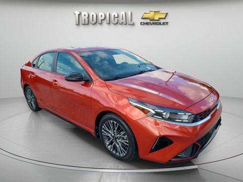 Used 2023 Kia Forte GT-Line w/ GT-Line Premium Package FWD image 7