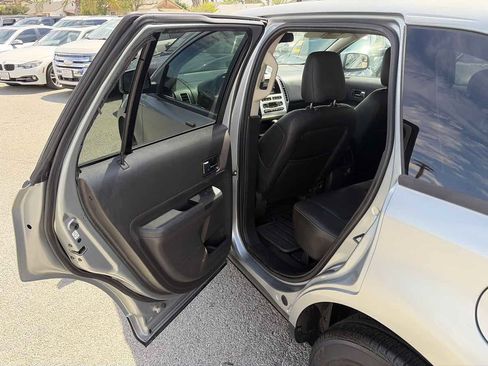 Used 2007 Ford Edge SEL Plus FWD image 11