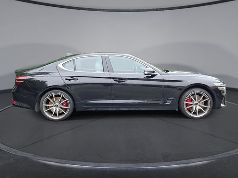 Used 2025 Genesis G70 2.5T image 26