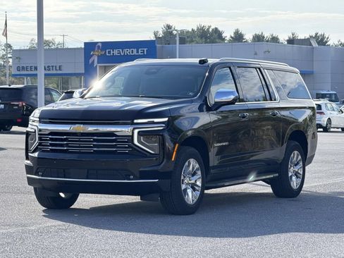 New 2026 Chevrolet Suburban Premier RWD image 16
