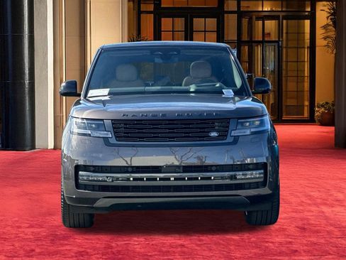New 2026 Land Rover Range Rover Long Wheelbase SE AWD/4WD image 5