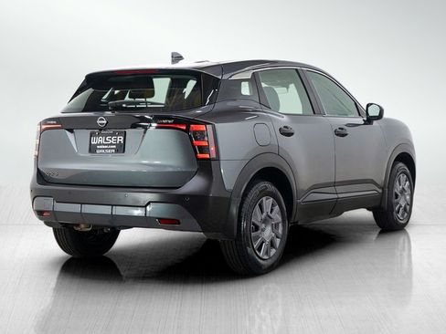 Used 2025 Nissan Kicks S FWD image 5