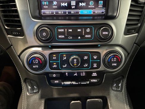 Used 2019 Chevrolet Tahoe LT AWD/4WD image 22