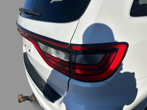 Used 2018 Dodge Durango GT image 22