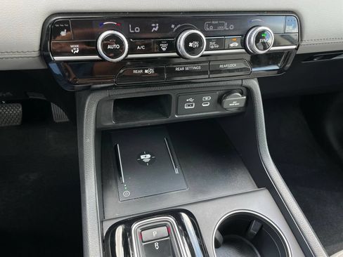 Certified 2025 Honda Pilot EX-L image 19
