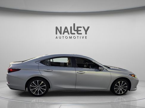 Used 2019 Lexus ES 350 image 6